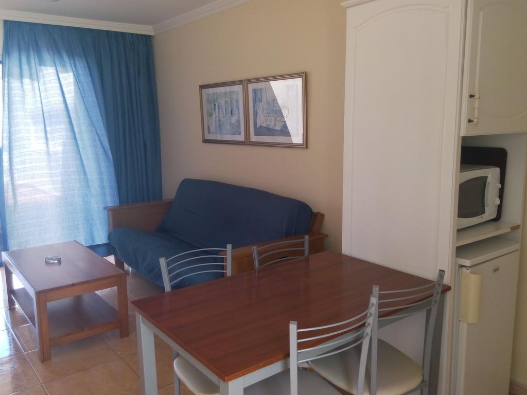 Apartamentos Mayfair Gran Canaria ภายนอก รูปภาพ